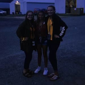 Meet your Posher, Emma